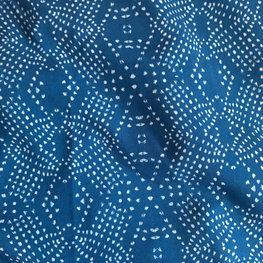 RipSkirt Hawaii Wrap Skirt Womens Large Blue‎ White Medallion Quick Dry Athletic
